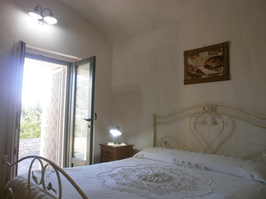 Trullo Villa Giuliana Con Giardino Posizione Panoramica Free Wifi Ostuni Kamer foto
